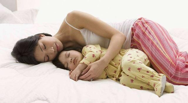 父母|孩子身上有3个“智慧按钮”,父母平时多触摸,宝宝长大更聪明