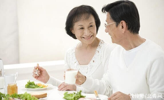 保养品|中老年人如何正确养生延寿?跟大家讲一些容易被忽视的细节