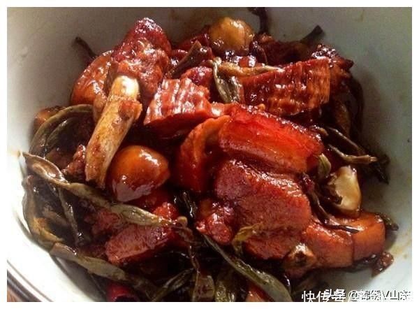 腌黄瓜|周末推荐超下饭的12道菜，简单易做，口感嫩滑，好吃到放不下筷子