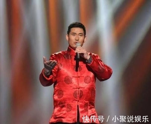 星光大道幕后曝光朱迅被人拉住熱聊，劉大成扶著楊光下臺(tái)很紳士