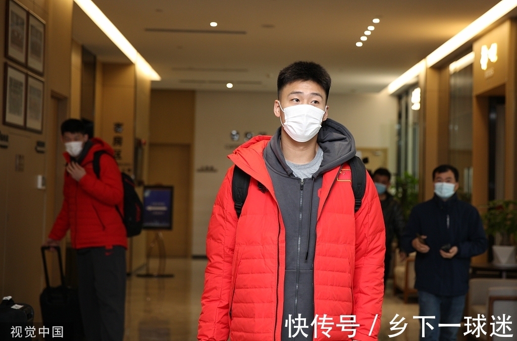 薛阿姨|赵睿事件成谜,薛阿姨雄心勃勃,赵睿有望联手双塔助首钢冲击冠军