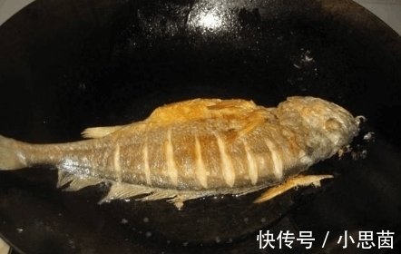 鱼汤|做鱼汤放冷水还是放热水? 放错了就满屋子的鱼腥味! 速度学习!