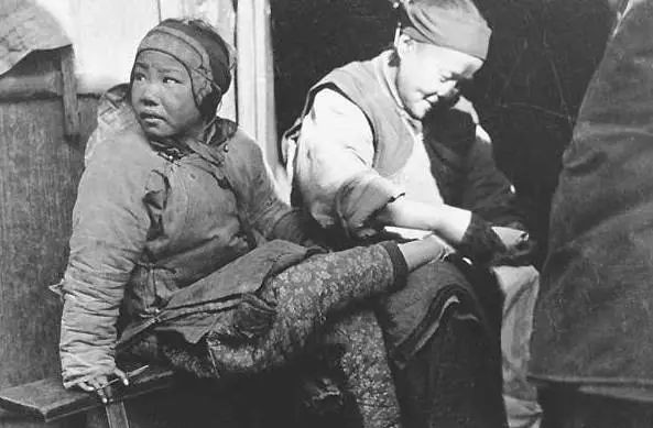 社会|旧中国十大社会风俗,自辛亥革命彻底改变