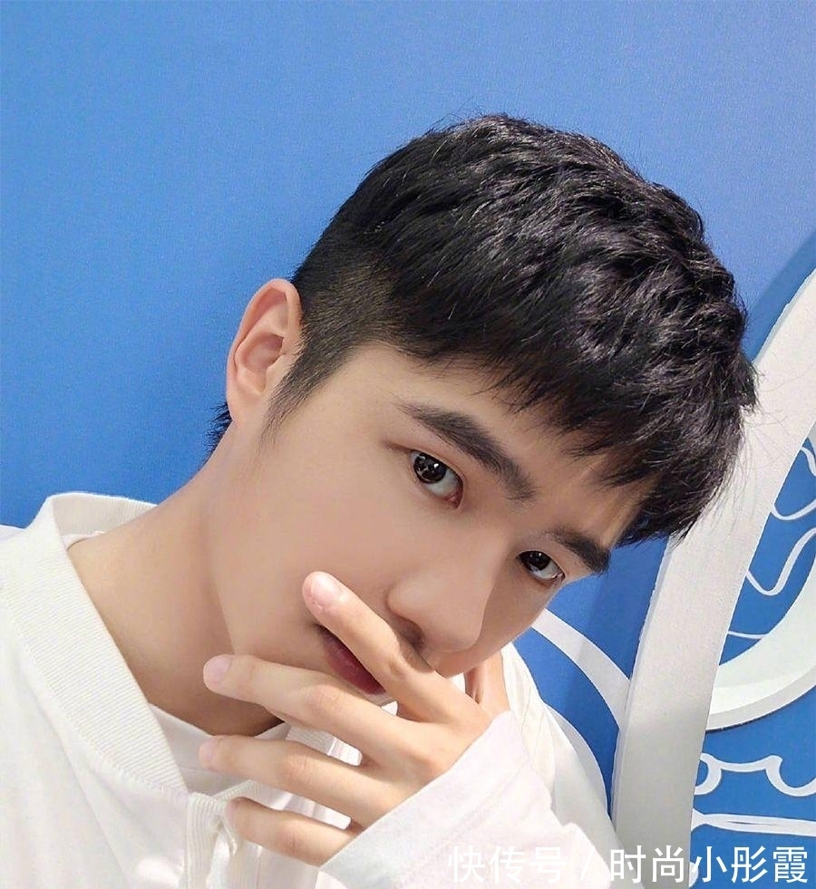 剪短 年轻人去理发店只会说“两边剪短”?2021备受欢迎的男士发型