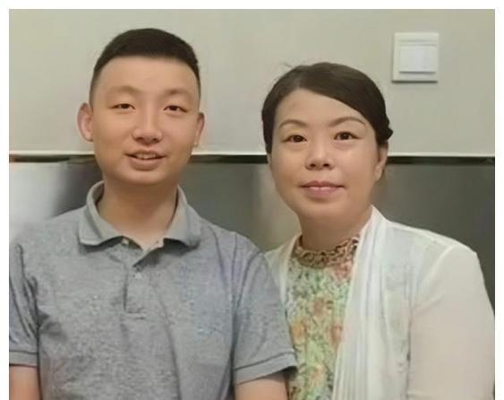 杜新枝|杜新枝在医院的那些事其实很容易调查出来,就看用不用心了