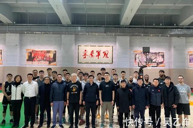 威尔森|辽宁双喜临门!韩德君归队,球队有意补强第3外援,冲击总冠军
