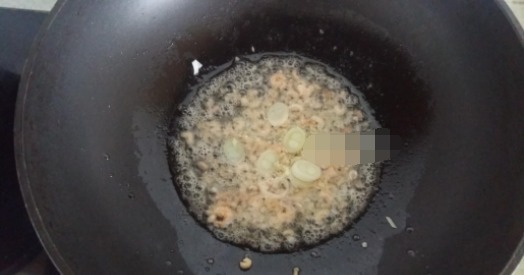 炒圆白菜,加点这料,味道翻倍香,上桌就抢光,全家都爱吃