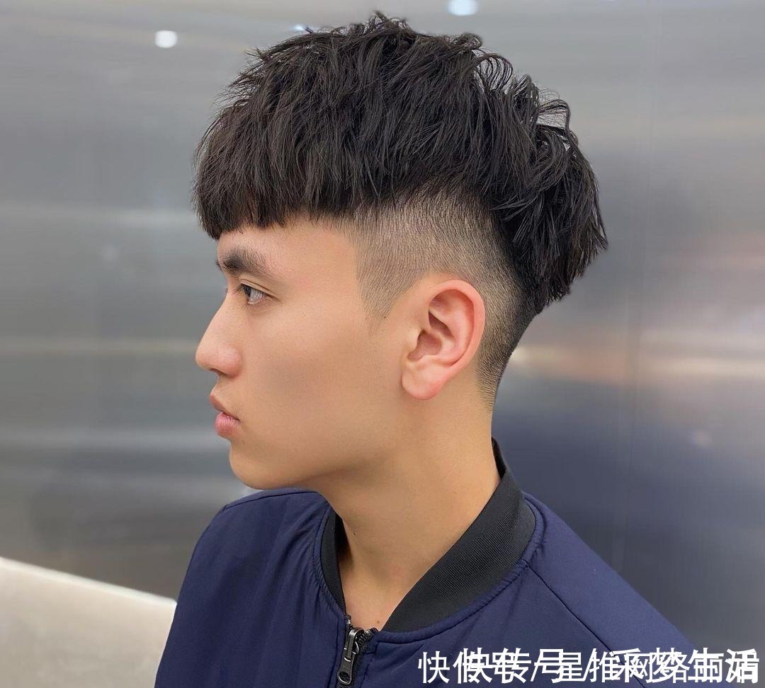 潮流造型 男生不要乱剪发型,2021留这6款潮流造型,让你更显时髦帅气