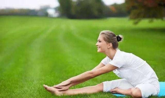 寿命|饭后有3个“行为”的人,十有八九寿命不长,若你也有,尽早改正