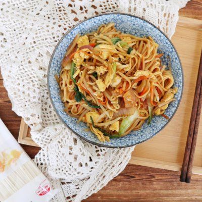 家常|吃不下饭?那是你不会做快手早餐家常炒面,