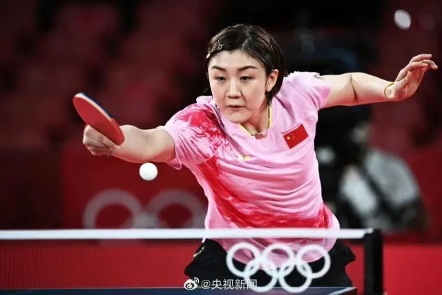 孙颖莎|“蹭热度”被群嘲，黄晓明：是高攀了！
