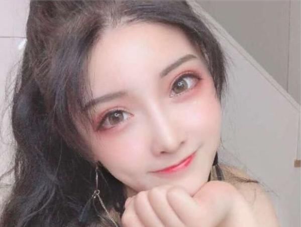 红番茄|“黄皮肤”女性使劲吃3种水果,比面膜强10倍,异性缘简直爆棚