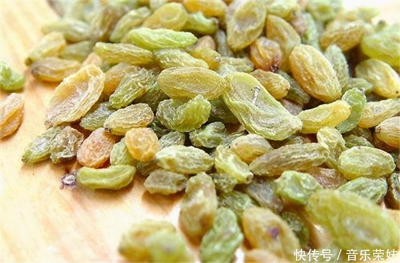 對(duì)肌膚很好的3種食物,每天吃些,補(bǔ)充能量,緩解疲勞,美白嫩膚