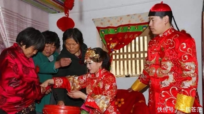 俗语|民间俗语“宁可借屋停丧,不可借屋成双”,是何意?有借鉴意义