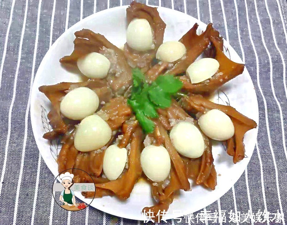 年夜饭必备此菜，蒸一蒸10分钟就好，好看好吃寓意好，待客有面子