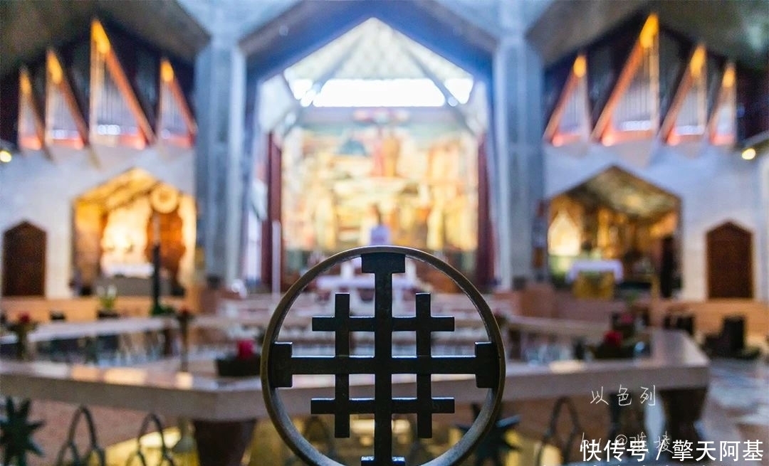 一个远在中东的教堂,里面竟然有来自中国的圣母像,而且形似妈祖!