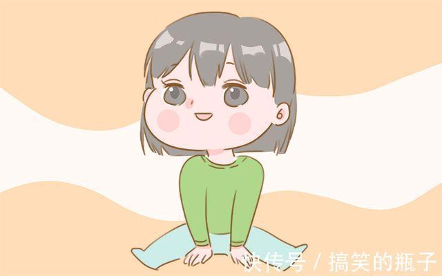宝宝|宝宝这4个动作出现越早,证明大脑发育越不错,全中的太好了
