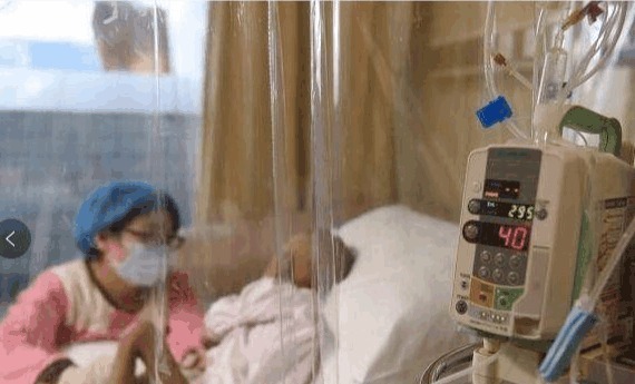 男孩|男孩瘦的只有20斤,母亲却让他禁食,得知真相让人心痛