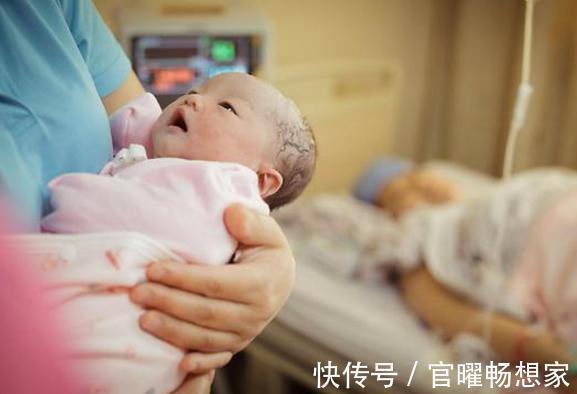 坏死|8个月孩子肠坏死,原因竟是吃错辅食,这3种食物尽量别给娃吃