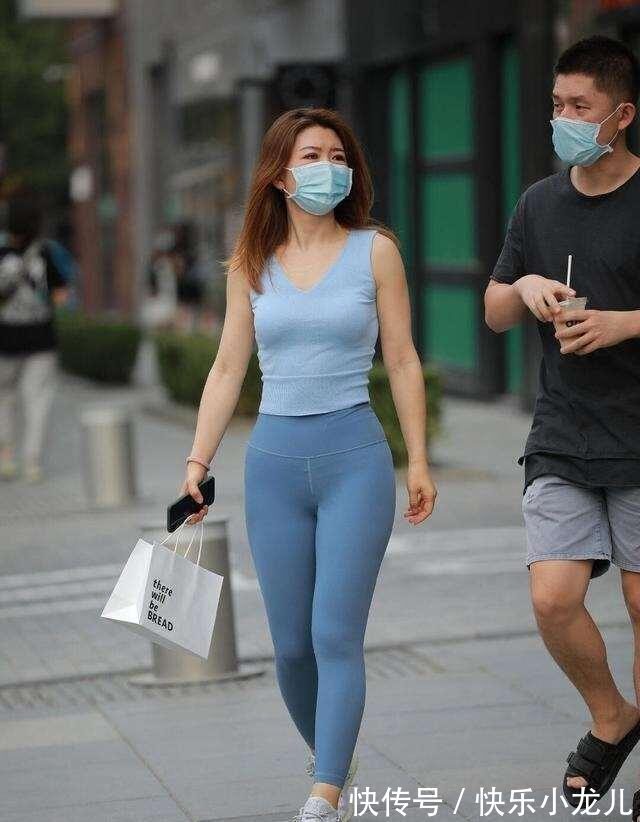 雪纺 打底裤彰显气质,充满了无限的时尚气质,谁穿都美