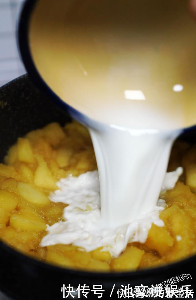 苹果的这个吃法太棒了，外酥里嫩又香甜，关键是做法简单不用和面