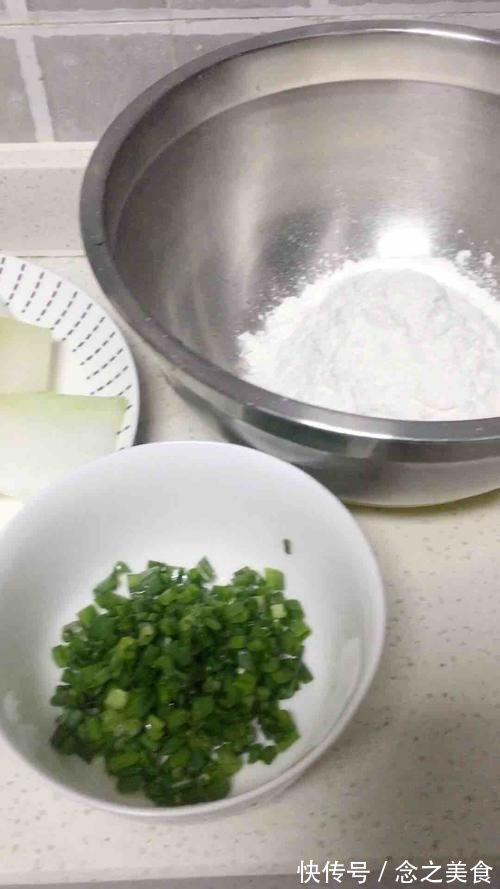 苹果|吃1个它，等同于吃8个苹果，11个梨，一块钱一斤，家家吃得起