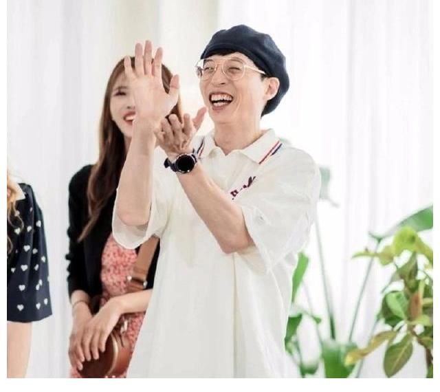 微信公众号|「RM」宋智孝-用氛围压倒一切的魔女食堂职员