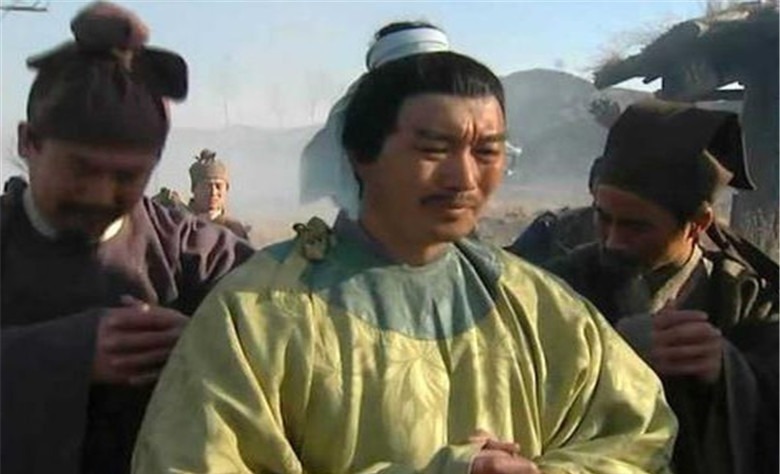 军师|梁山两大军师,为何吴用吊死宋江坟前,而朱武却能全身而退?