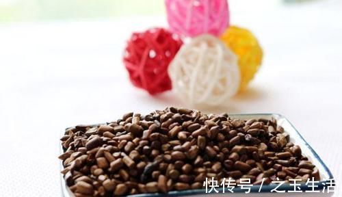 泡水|经常便秘怎么办喝水时加点东西，堪称肠道“推粪机”，轻松排便