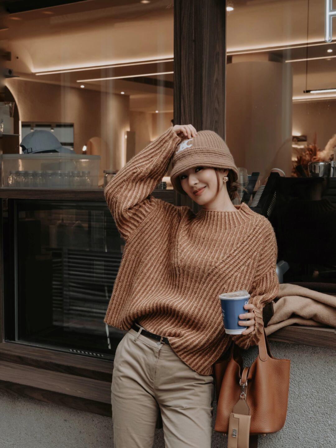 开衫 想把毛衣穿好也很简单,来看时尚博主的looks,给足你灵感