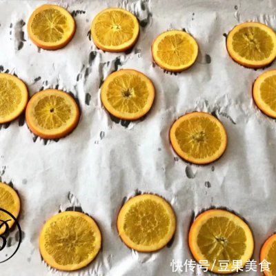 上桌前不被看好的香橙曲奇，吃完却逆风翻盘