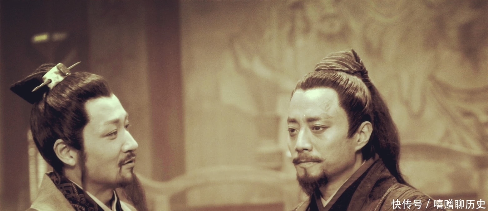 石宝|水浒传中,此人刀法不输武松,还擅长暗器,十回合斩杀一位八骠骑