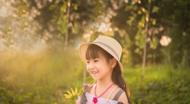 宝宝|宝宝出生后笑得可爱,医生却扇一巴掌,妈妈得知原因后急忙道谢