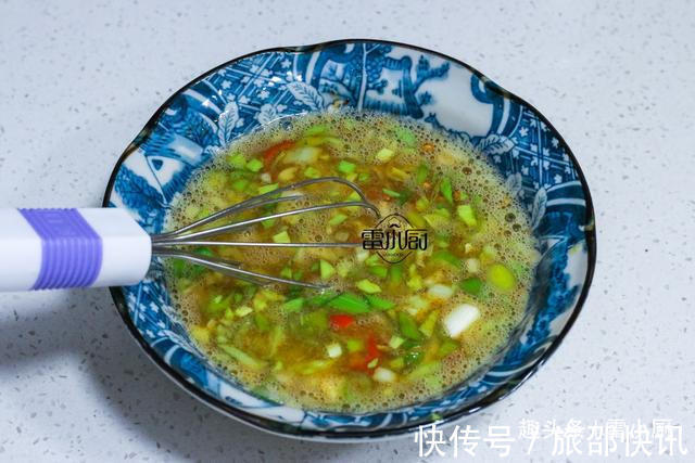 搅拌均匀|东北人最稀罕的下饭菜,端上桌都抢着吃,看完别淌哈喇子!