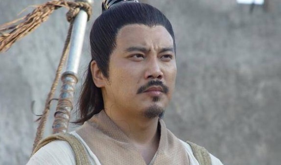 处死|单雄新处死后,牵引出一场战乱,猛将阵亡,死伤数万人