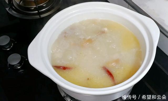 黄豆|猪蹄怎样炖又香又好喝教你这3招,猪蹄肥而不腻,软烂又入味