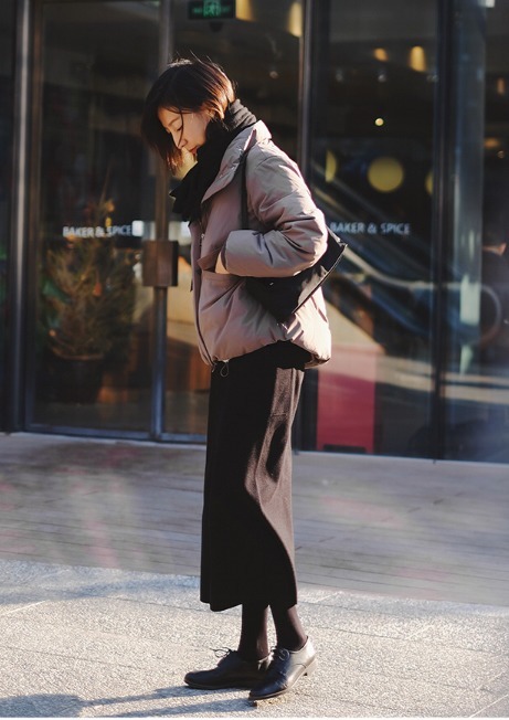 卫衣 女人再懒,冬天也不能乱穿衣!跟着博主这样穿羽绒服,超美!