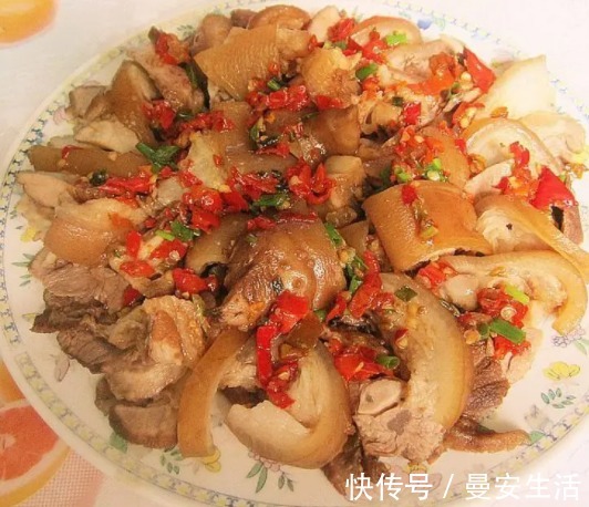猪蹄|都是猪蹄,为啥新鲜猪蹄10块一斤,卤猪蹄却卖28一斤别不懂装懂