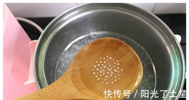 奶茶|三伏天不可错过的小甜品，Q弹爽滑不伤胃，好吃不胖，完胜奶茶！