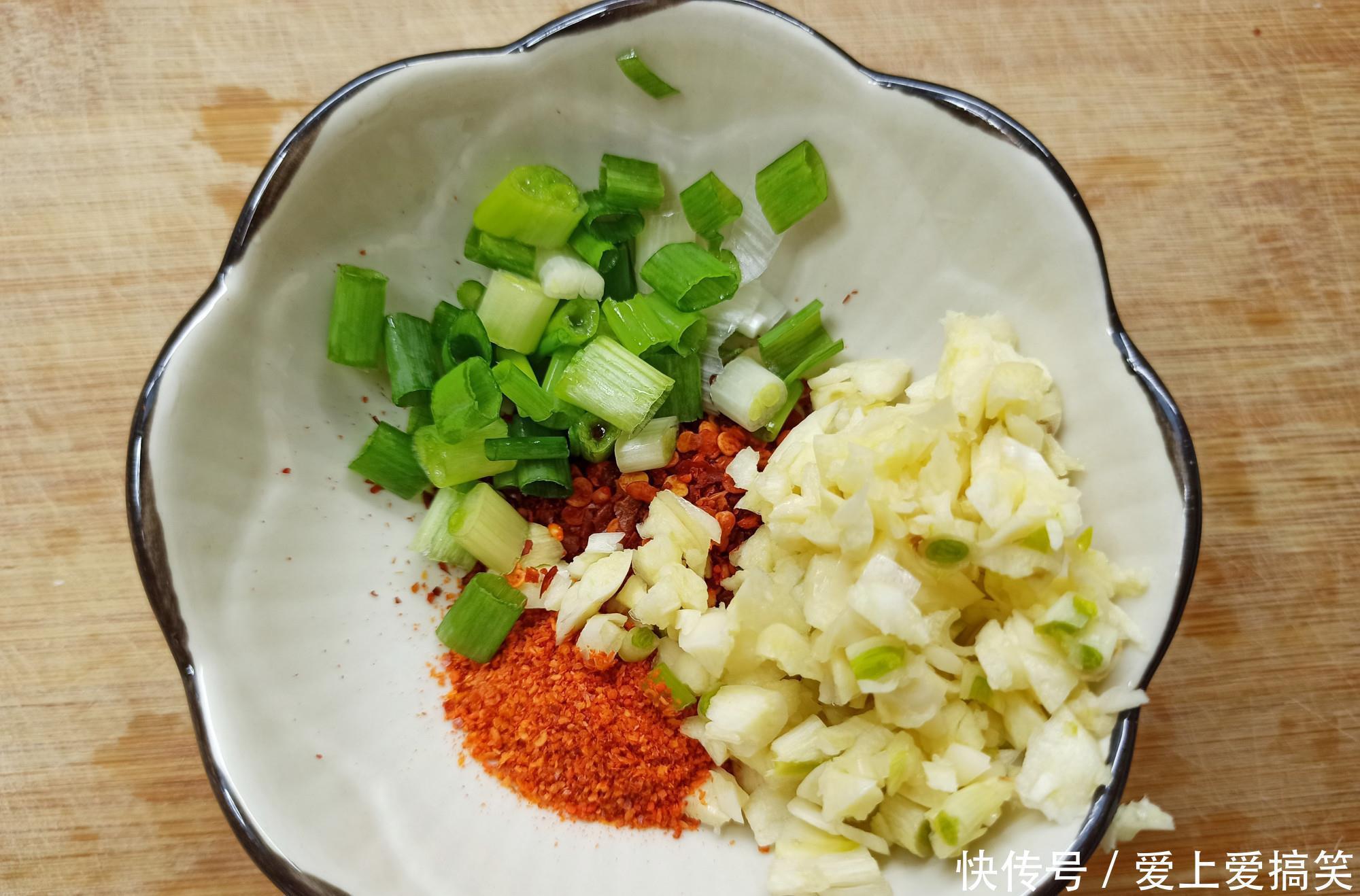 年夜饭精选6道凉拌菜,步骤简单,好吃下饭还解腻,刚上桌就光盘