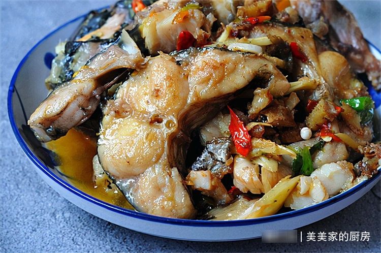 淡水鱼中的“极品”，没有一根小刺，价格不贵，多给孩子吃！