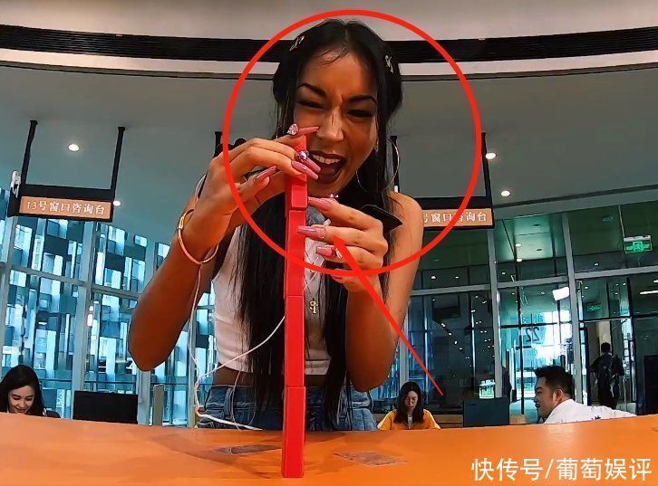 節(jié)目|跑男首期預(yù)告曝光,baby撕李晨的名牌,蔡徐坤進(jìn)被窩速度太好笑了