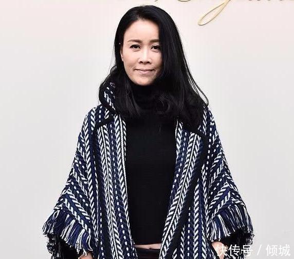 有人|清朝灭亡后,整个家族隐姓埋名,其后代有人成了影响乐坛的歌星