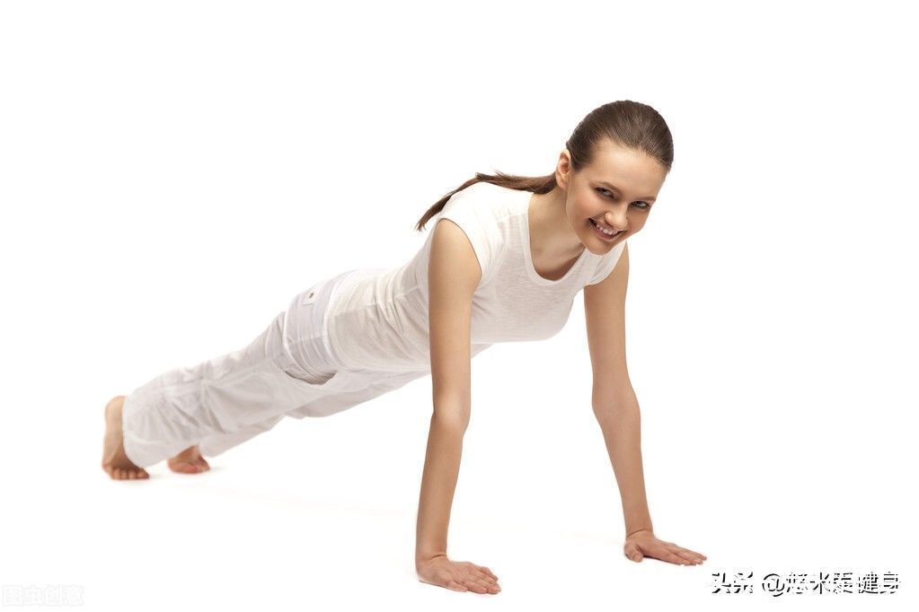 下腹部|50岁的女人想要收紧腹部，3种训练方法，消除脂肪拥有马甲线身材