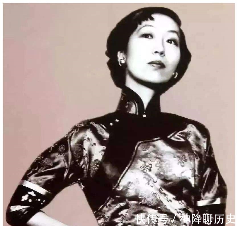 张爱玲和渣男胡兰成分手后,与一个电影导演的暧昧往事