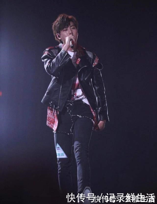 r1se|周震南之后，焉栩嘉或缺席双十二晚会，R1SE小分队谁去合适