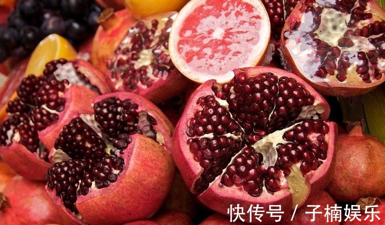 石榴石榴|每天晚上坚持吃4种食物,补充营养、延缓衰老,好吃又不贵!
