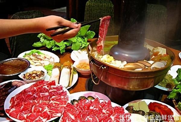 涮羊肉不好吃?关键蘸料你没配好,教你配万能蘸料,蘸啥都好吃