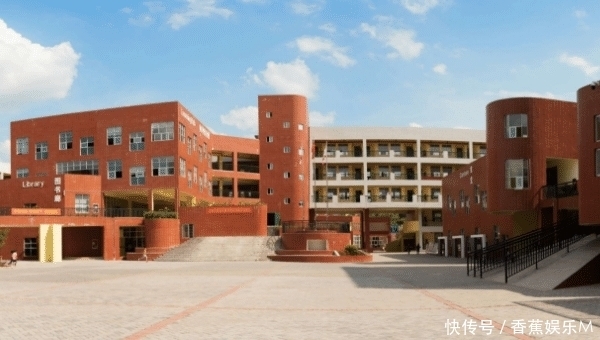 江西又新增一所大学，由学院转设成大学，新校名很霸气，成功出圈