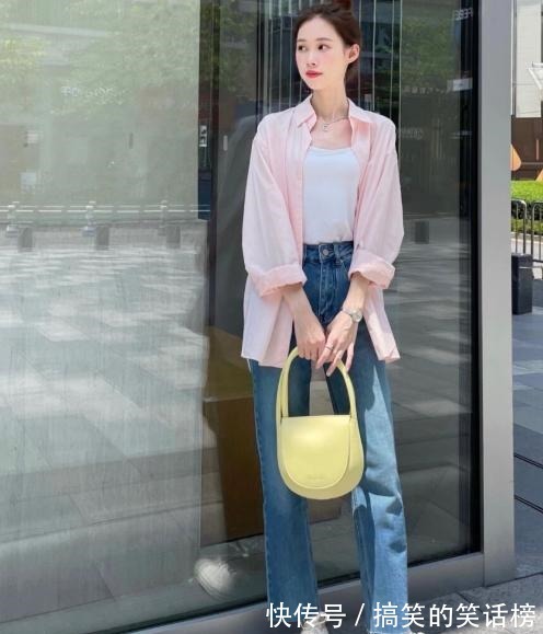 针织衫 韩系小姐姐的穿搭，清新脱俗超有少女感，每一套都很适合秋天！